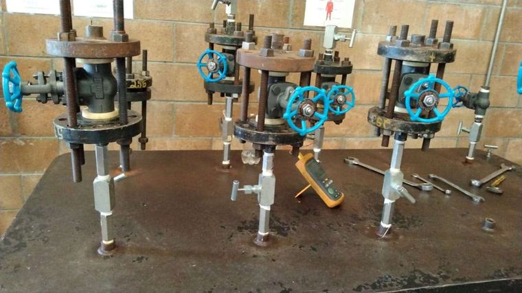 Prueba hidrostática a línea de proceso
